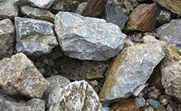 různé druhy kameniva